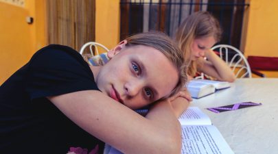 Waarom kinderen tijd anders ervaren dan volwassenen